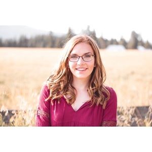 Meet your Posher, Hailey